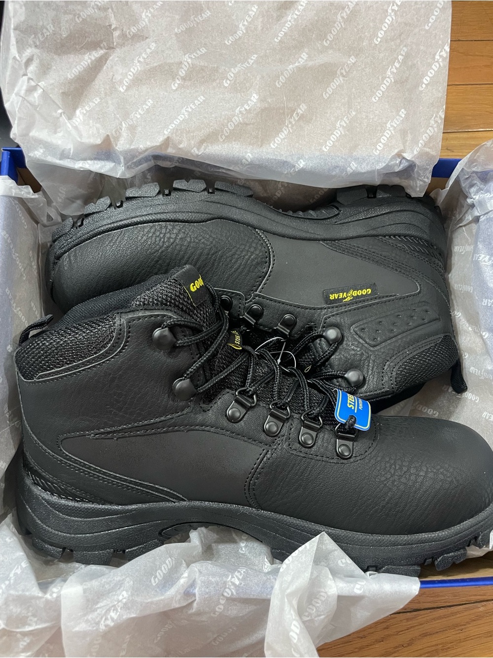 Men's Black Work Boots - Durable Lace-Up Safety Boot